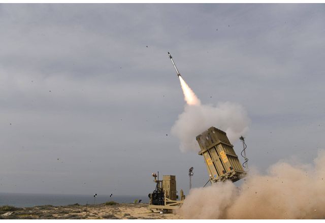 Украйна настоява Израел да ѝ продаде своята система за ПВО