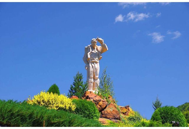 В навечерието на 175 ата годишнина от рождението на Патриарха на