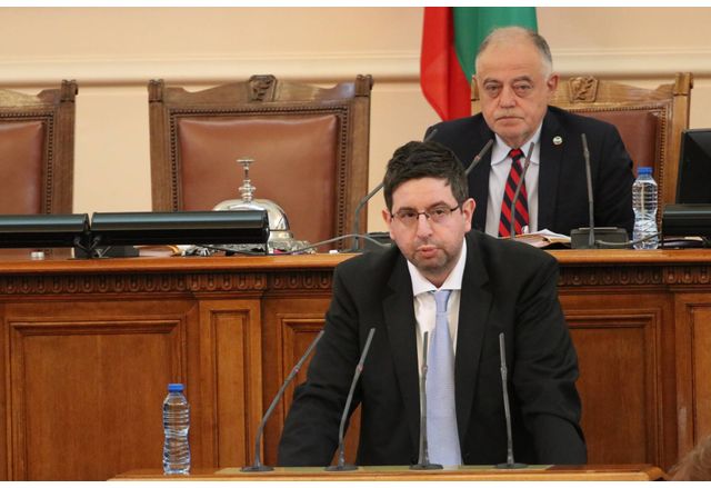 Правителството в оставка на Кирил Петков както и служебните кабинети