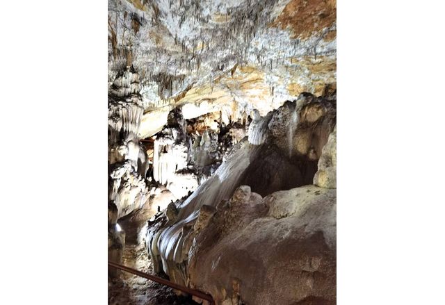 Пещера Добростански бисер край Асеновград отваря врати на 1 ви