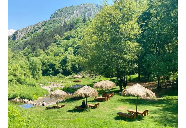 Плажът край Згориград