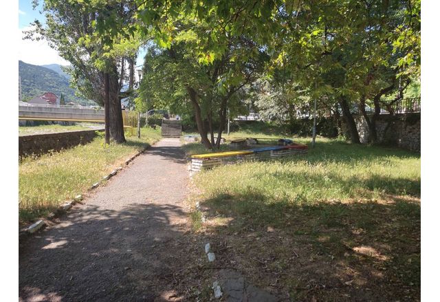 Община Асеновград информира че планираната площадка за разходка на домашни