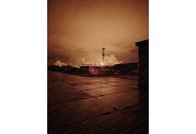 Украински дронове атакуваха водещия нефтопреработвателен завод в Русия, от който зависи Москва 