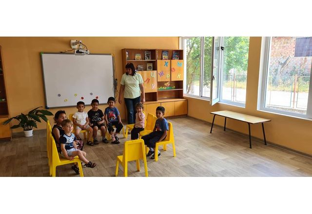 Поредната обновена детска градина в община Нова Загора е детската
