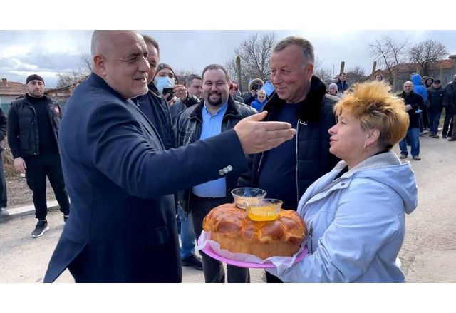 Посрещането на Борисов в село Йонково