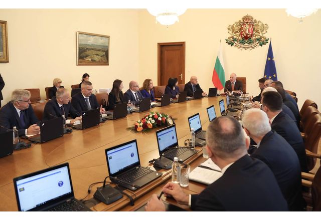 Заседание на правителството "Желязков"