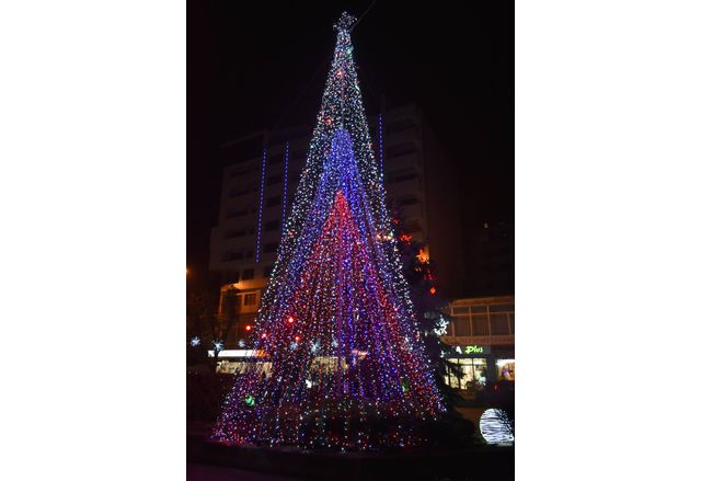 Жителите и гостите на община Асеновград ще посрещнат коледно новогодишните празници