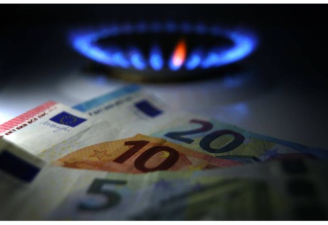 Цената на природния газ в Европа се понижи със 7