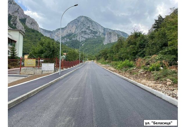 Продължават ремонтите по пътната инфраструктура на Враца
