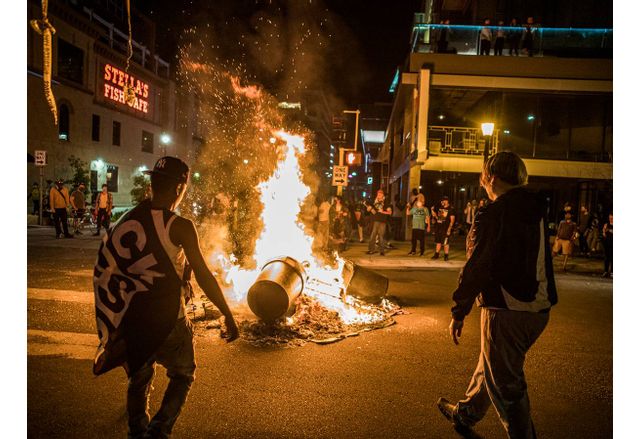 Протести в Минеаполис след поредно убийство на чернокож от полицията