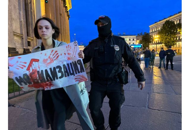 Протести срещу мобилизацията в Русия