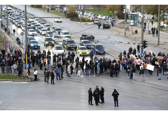 Протест в "Люлин" заради кризата с боклука