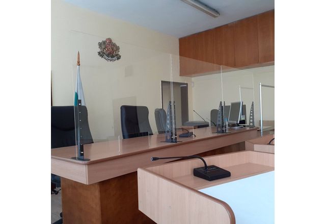 Районният съд в Дупница постанови арест за прокурорския син от