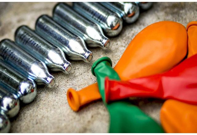 Склад за райски газ е открит в покрайнините на София