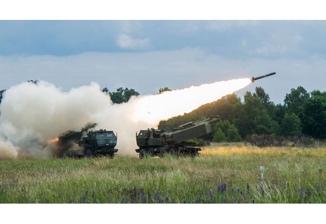 Реактивни системи за залпов огън HIMARS