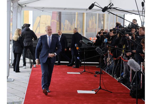 Министър-председателят Росен Желязков пристигна за началото на Неформалната среща на Европейския съвет в Копенхаген