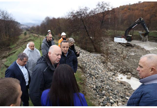 Премиерът Желязков разпореди денонощно наблюдение на река Струма и водосбора й по цялото течение от язовир Студена