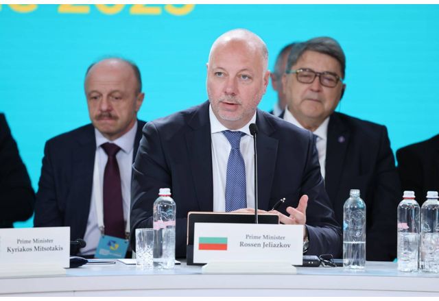 Вече 1200 дни продължава агресивната война на Русия срещу Украйна