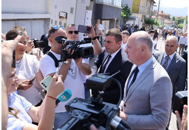 Утре ще предложим Мирослав Рашков който изпълнява функцията в момента