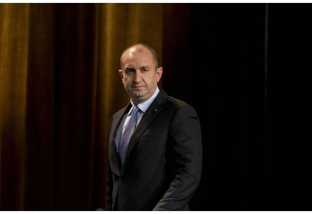 Румен Радев наложи вето разпоредбите от последните промени в Закона