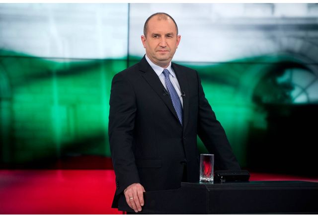 Румен Радев ще напусне президентската институция днес в 16 00 ч