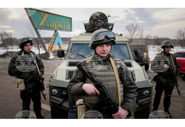 Русия изтегля войски от границата с Украйна