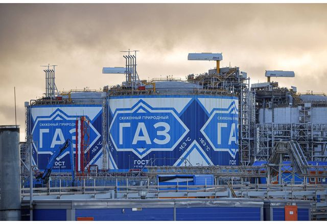 Европейският съюз планира да ускори отказа си от руския втечнен