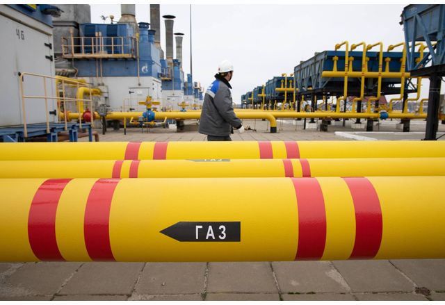 Украинската държавна компания Нафтогаз няма да продължи транзита на руски