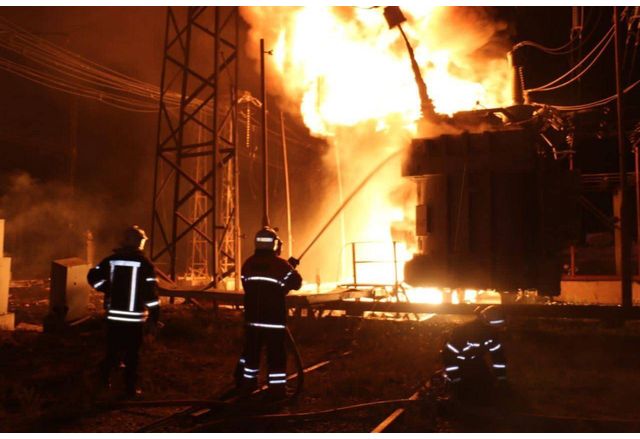Руските терористи отново са атакували енергийна инфраструктура в три украински