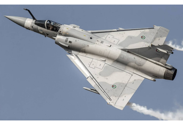 Самолет "Mirage 2000"