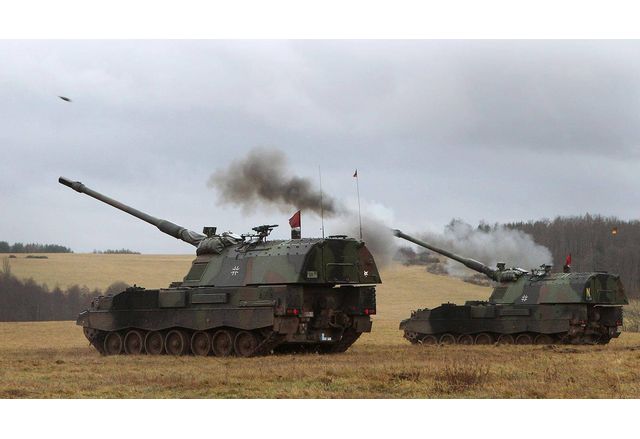 Самоходни гаубици Panzerhaubitze 2000