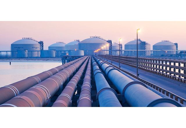 Водещите нефтодобиващи държави от Персийския залив активно купуват руски нефтопродукти