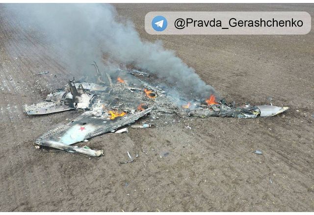 Днес украинските военни са свалили изтребител Су 35 на ВВС на