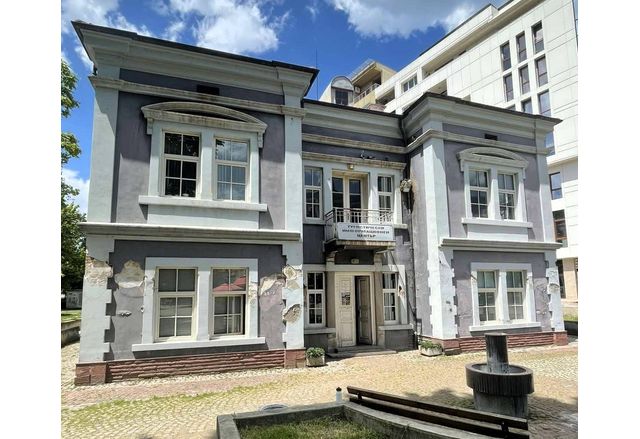 Сградата на "Старата община" в Асеновград