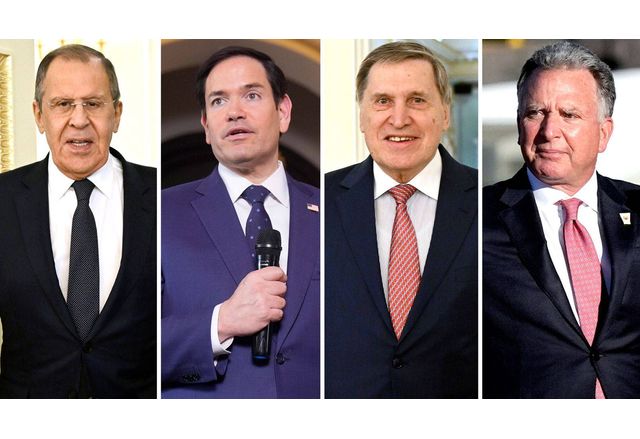 Малко преди 10 00 ч българско време във вторник започнаха разговорите