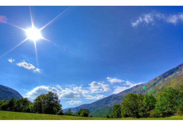 През нощта срещу четвъртък ще преобладава ясно време Повече облаци