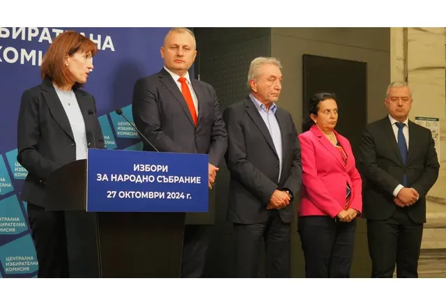 Шестима министри от кабинета Главчев проведоха среща с ЦИК на