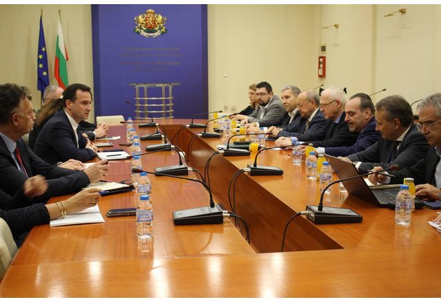 Министър Станков обсъди с представители на Асоциацията на организациите на българските работодатели ключови стъпки за осигуряване на устойчивост и предвидимост в работата на бизнеса