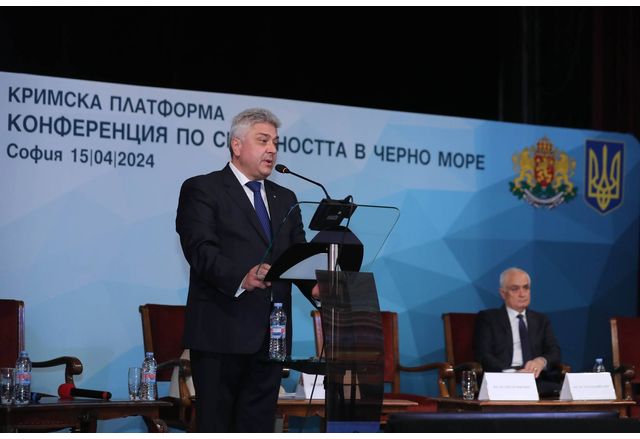Министърът на външните работи Стефан Димитров откри днес в Централния
