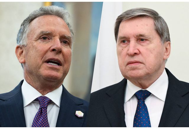 Bloomberg публикува ексклузивен препис на разговор в който Стив Уитков