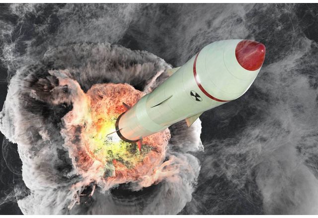 Светът гледа с безпокойство към ядреното въоръжение на САЩ и