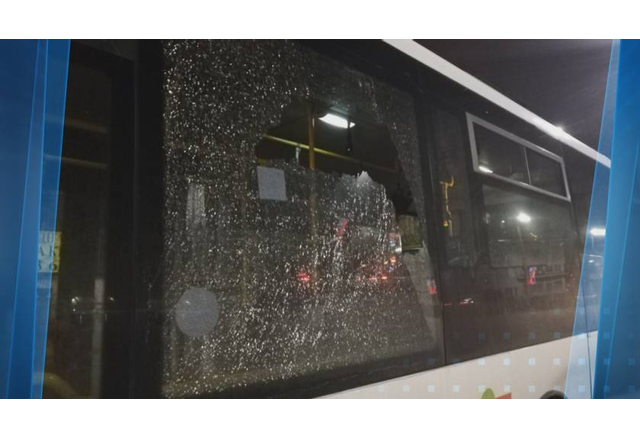 Стрелба по автобус в Пловдив