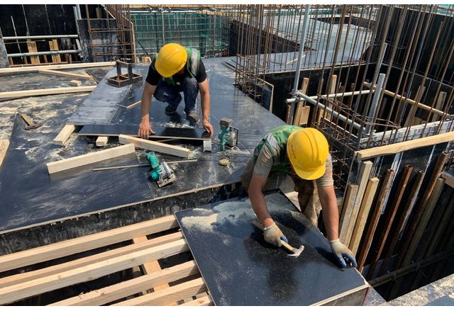 Строителство, строителни работници