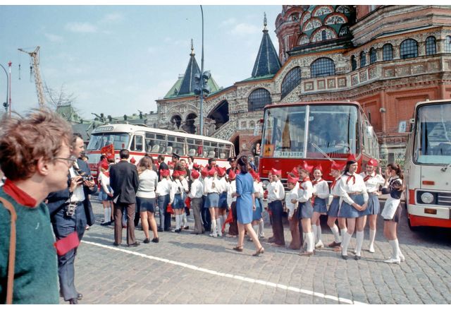 Руският министър на образованието Сергей Кравцов стартира инициатива за пренаписване