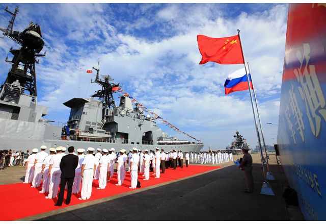 Съвместни руско-китайски военноморски маневри