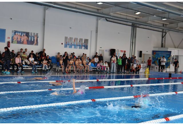 Първо общинско състезание по плуване за ученици от 1 до 12 клас Хасково` 2024 