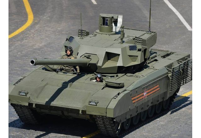 Русия вероятно обмисля изпращането на малък брой нови бойни танкове