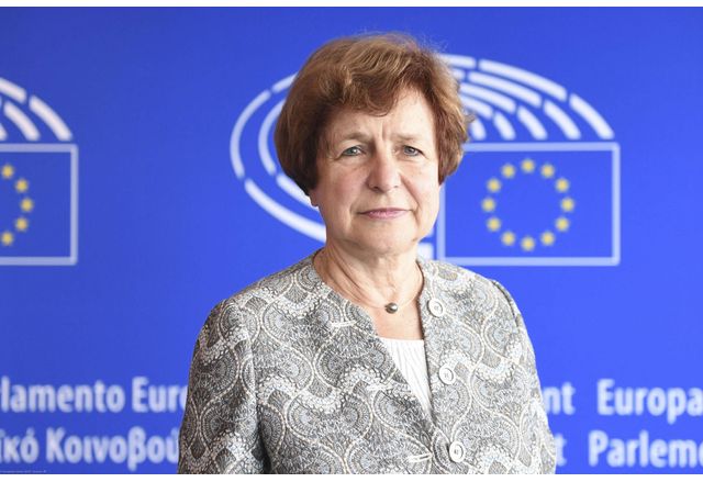 Татяна Жданок латвийски депутат в Европейския парламент е доверено лице