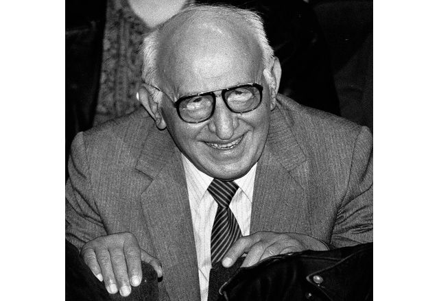 Не ми се говореше много за политика по време на