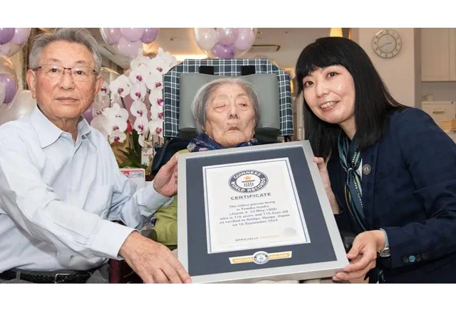 Японката Томико Итоока която беше най възрастният човек в света според